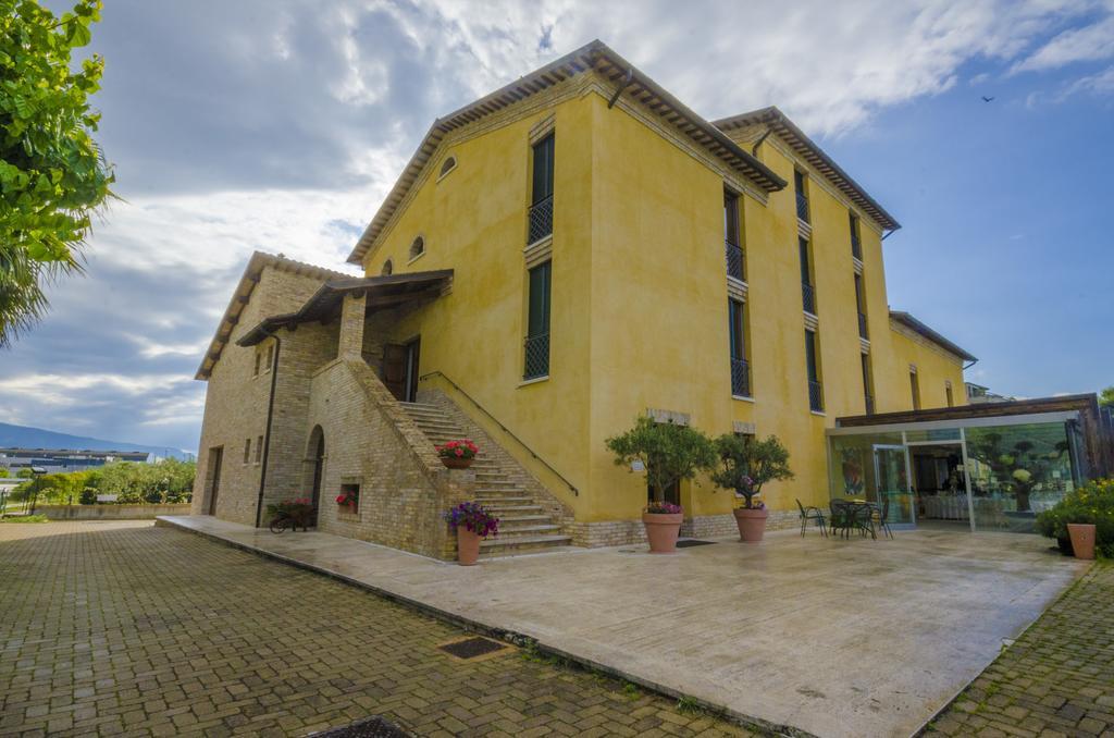 Country House Corte Del Sole Campolungo エクステリア 写真