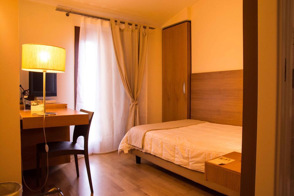 Country House Corte Del Sole Campolungo 部屋 写真